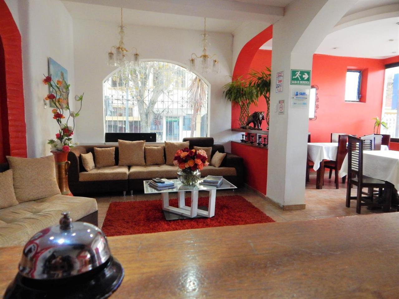 Hostal Imperial Quito Ngoại thất bức ảnh