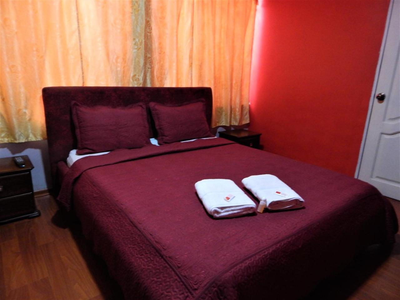Hostal Imperial Quito Ngoại thất bức ảnh