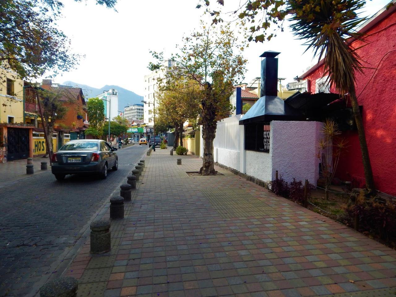 Hostal Imperial Quito Ngoại thất bức ảnh